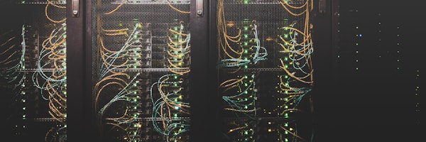 企业应对量子计算时代数据加密与安全存储的前沿技术探讨